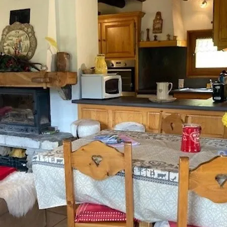 Chalet Aux Gets Avec Wi-fi, Cheminee, Parking Privatif, Barbecue, Proche Pistes - Fr-1-671-7 Les Gets