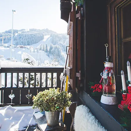 Chalet Aux Gets Avec Wi-fi, Cheminee, Parking Privatif, Barbecue, Proche Pistes - Fr-1-671-7